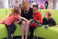 Fran DeWine Reading to children